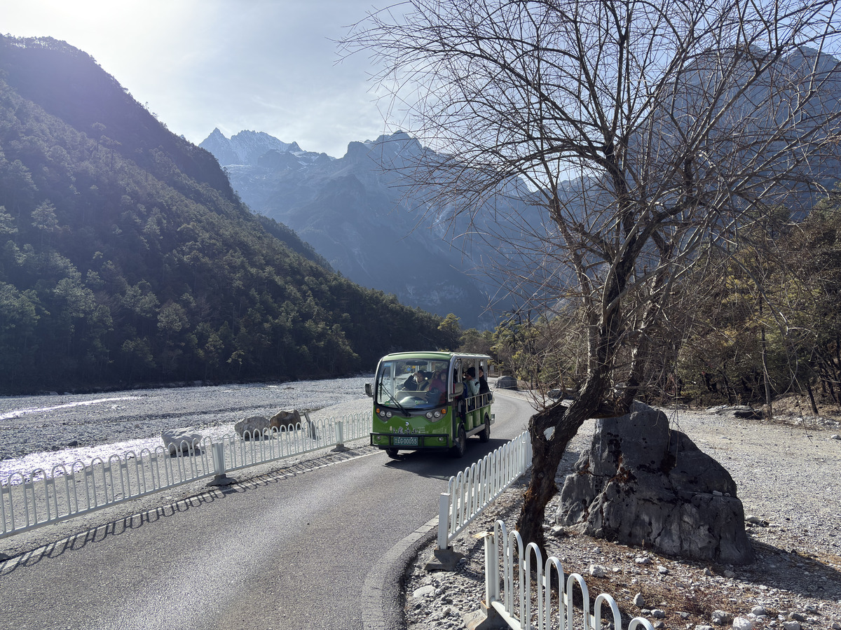 รูปถ่าย จีน(China) ลี่เจียง(Lijiang) หุบเขาบลูมูน(Blue moon valley) 2026-01 69