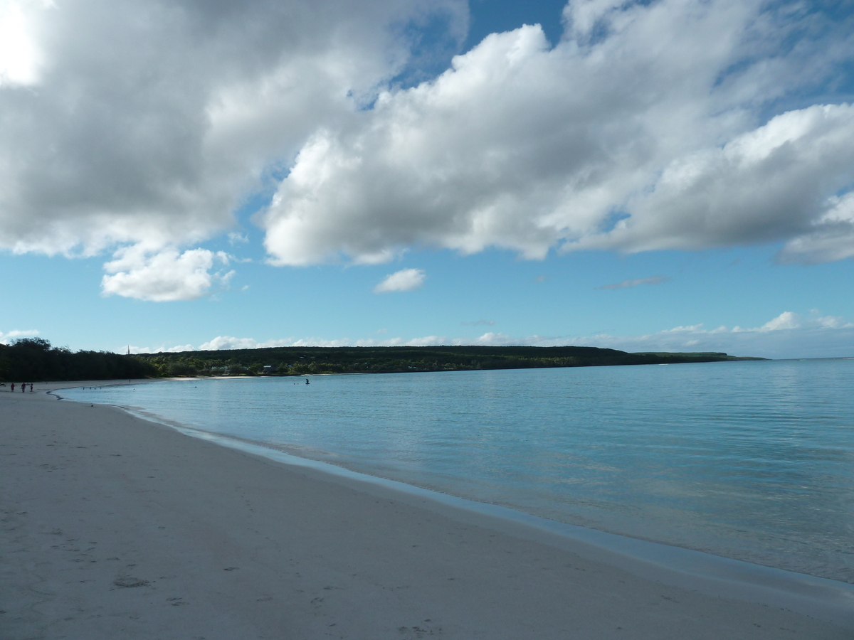 รูปถ่าย นิวแคลิโดเนีย(New Caledonia) เกาะลีฟู(Lifou) อ่าวชาโตบรีย็อง(Chateaubriand Bay) 2010-05 45