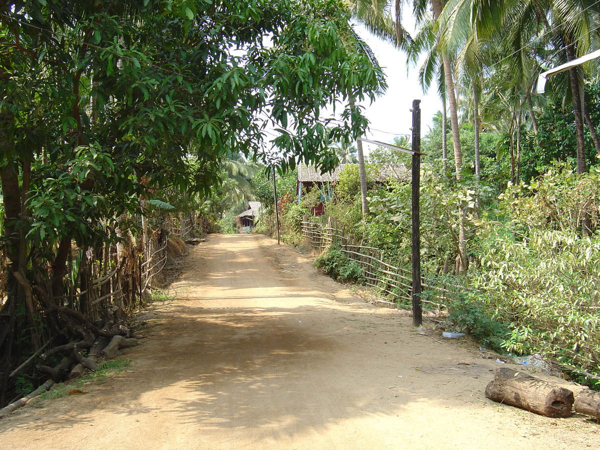 รูปถ่าย พม่า(Myanmar) หาดหม่องมะกันด้านเหนือ(Maungmagan North) 2005-01 5