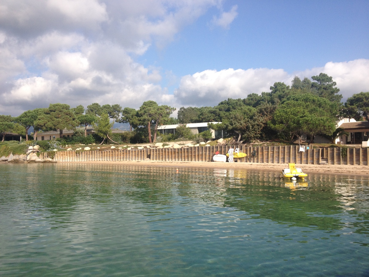 รูปถ่าย ฝรั่งเศส(France) คอร์สิคา(Corsica) อ่าวกาลารอสซา(Cala Rossa) 2012-09 37