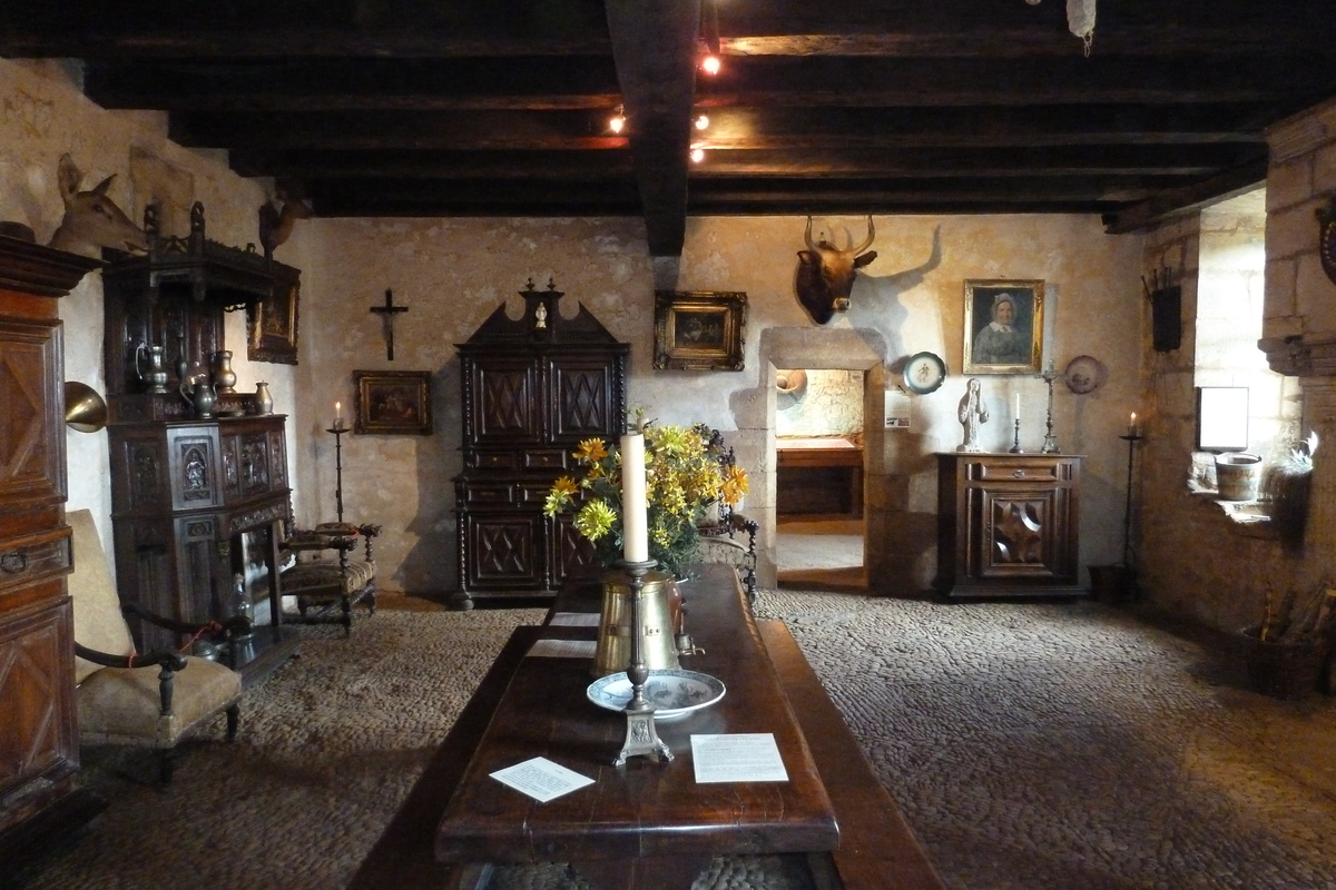 รูปถ่าย ฝรั่งเศส(France) บ้านป้อมเดอเรญัก(Maison Forte de Reignac) 2010-08 41