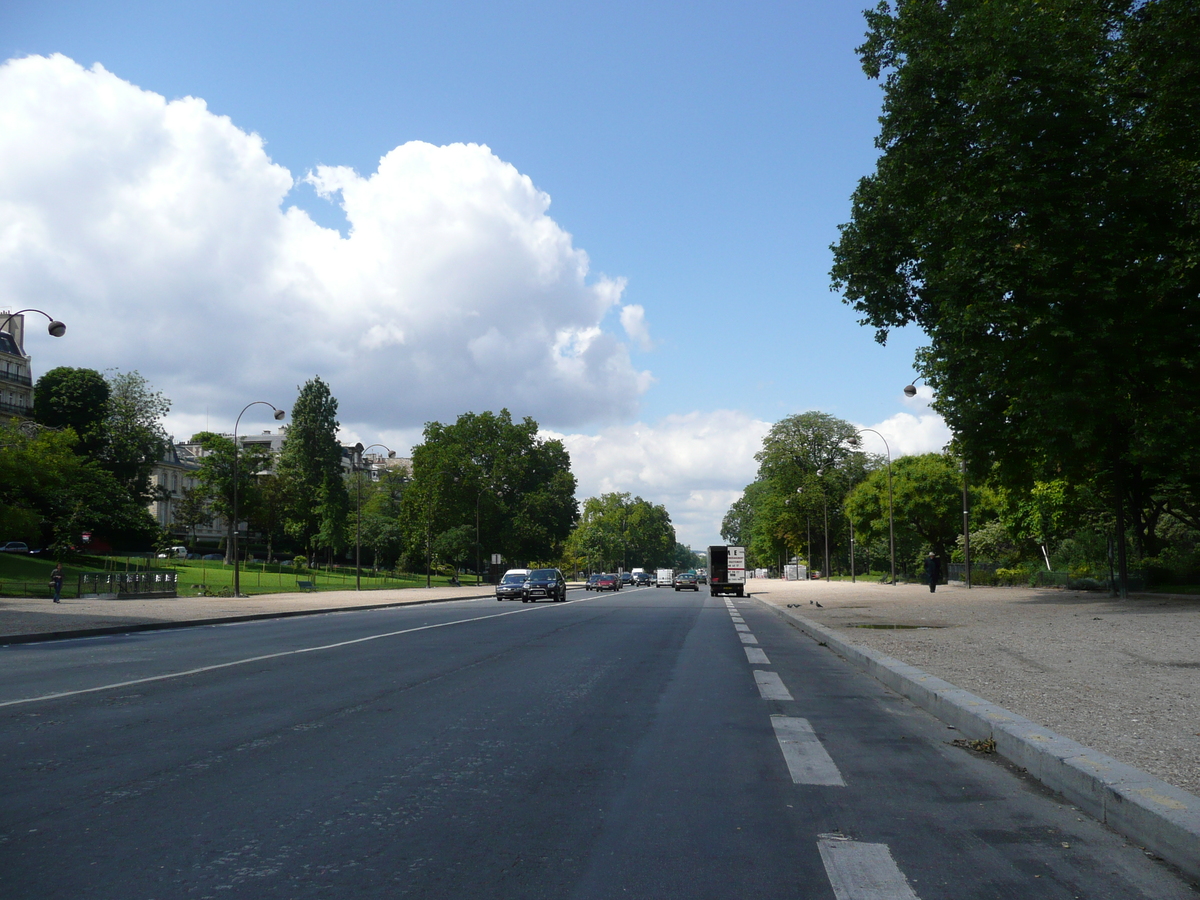 รูปถ่าย ฝรั่งเศส(France) ปารีส(Paris) ถนนฟอช(Avenue Foch) 2007-06 184