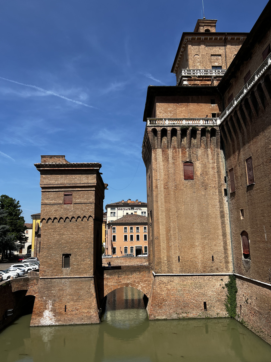 รูปถ่าย อิตาลี(Italy) แฟร์รารา(Ferrara) 2022-05 49