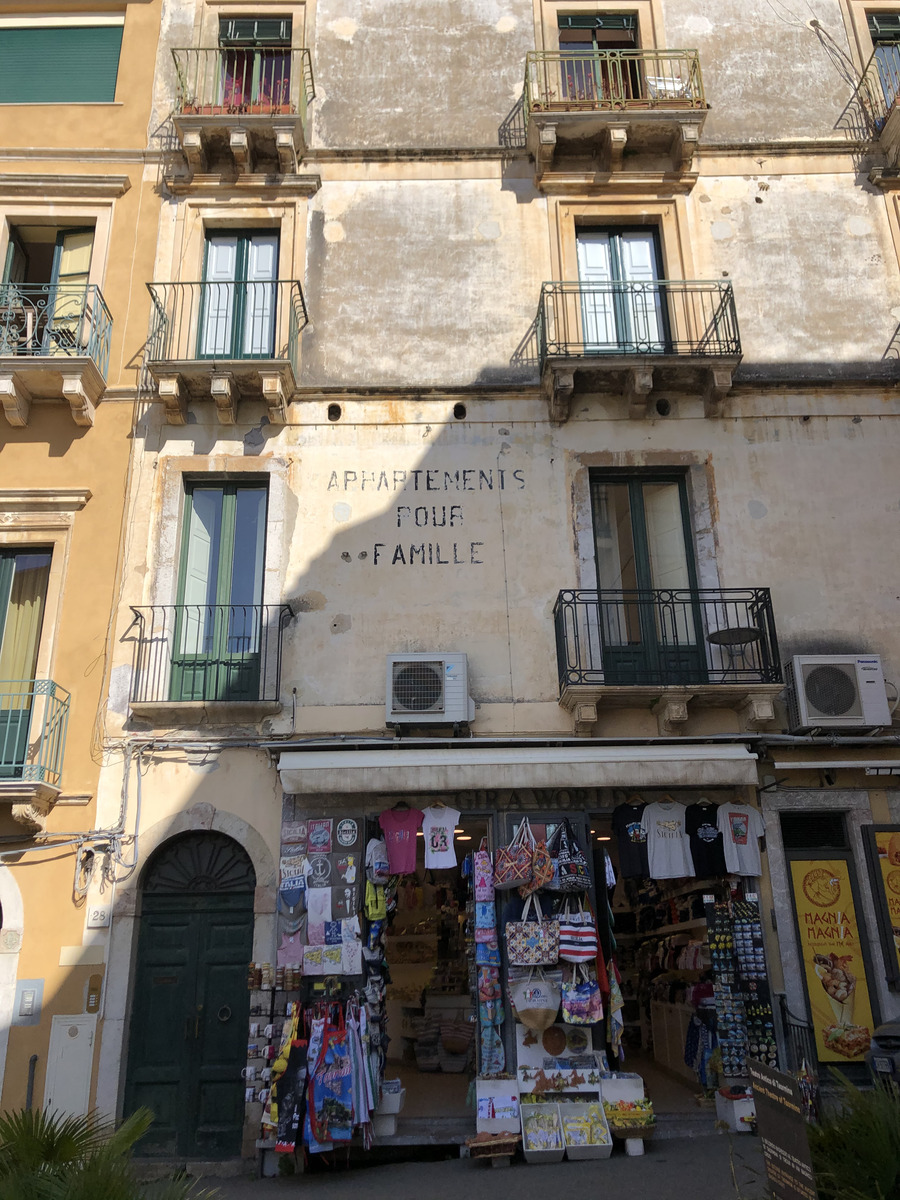 รูปถ่าย อิตาลี(Italy) ซิซิลี(Sicily) ตาออร์มีนา(Taormina) 2020-02 92