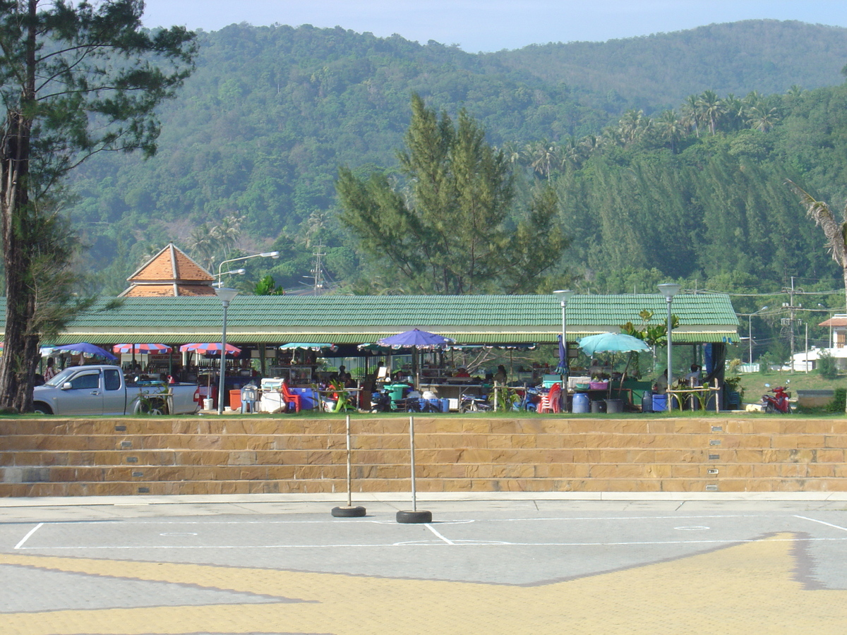 รูปถ่าย ไทย(Thailand) ภูเก็ต(Phuket) หาดกะรน(Karon Beach) 2005-12 22