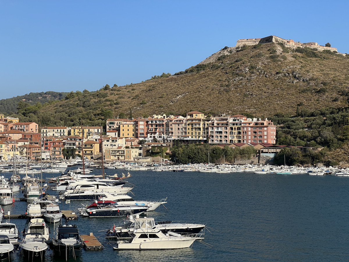 รูปถ่าย อิตาลี(Italy) มอนเตอาร์เจนตาริโอ(Monte Argentario) 2021-09 18