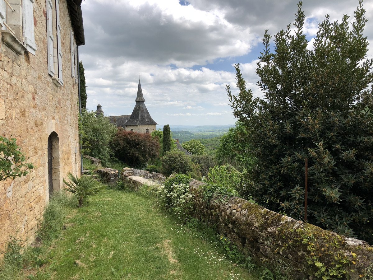 รูปถ่าย ฝรั่งเศส(France) ตูแรน(Turenne) 2018-04 17