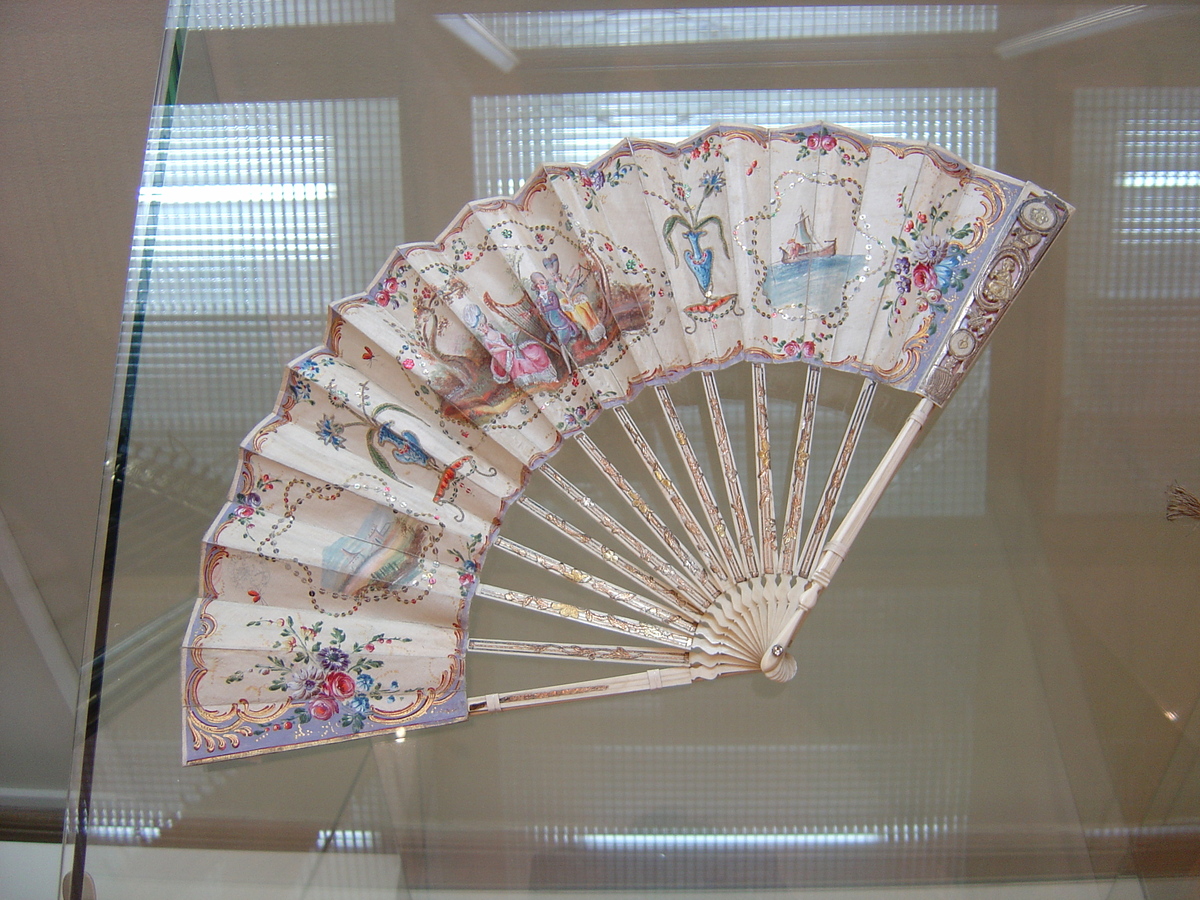 รูปถ่าย รัสเซีย(Russia) มอสโก(Moscow) พิพิธภัณฑ์อาร์เมอร์รี่แชมเบอร์(State Historical Museum) 2005-04 46