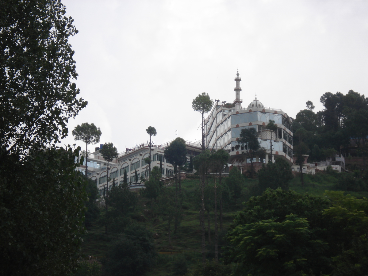 รูปถ่าย ปากีสถาน(Pakistan) ถนนจากอิสลามาบัดไปมัรรี(Islamabad to Murree road) 2006-08 31