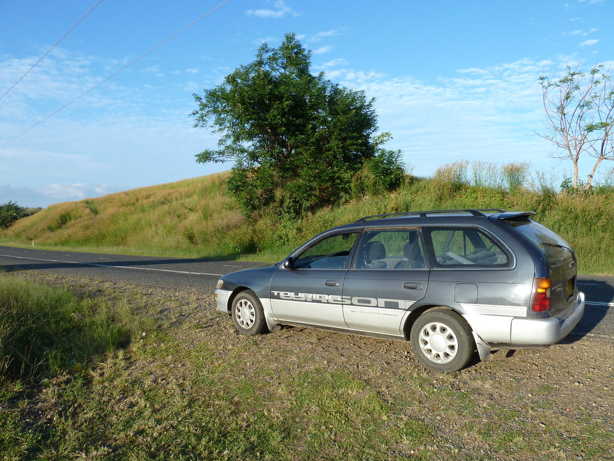 รูปถ่าย ฟิจิ(Fiji) ถนนจากนาดีไปซิงกาโตกา(Nadi to Sigatoka road) 2010-05 37