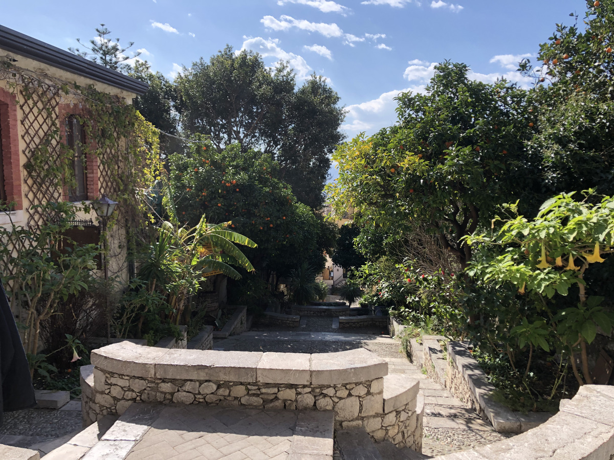 รูปถ่าย อิตาลี(Italy) ซิซิลี(Sicily) ตาออร์มีนา(Taormina) 2020-02 101