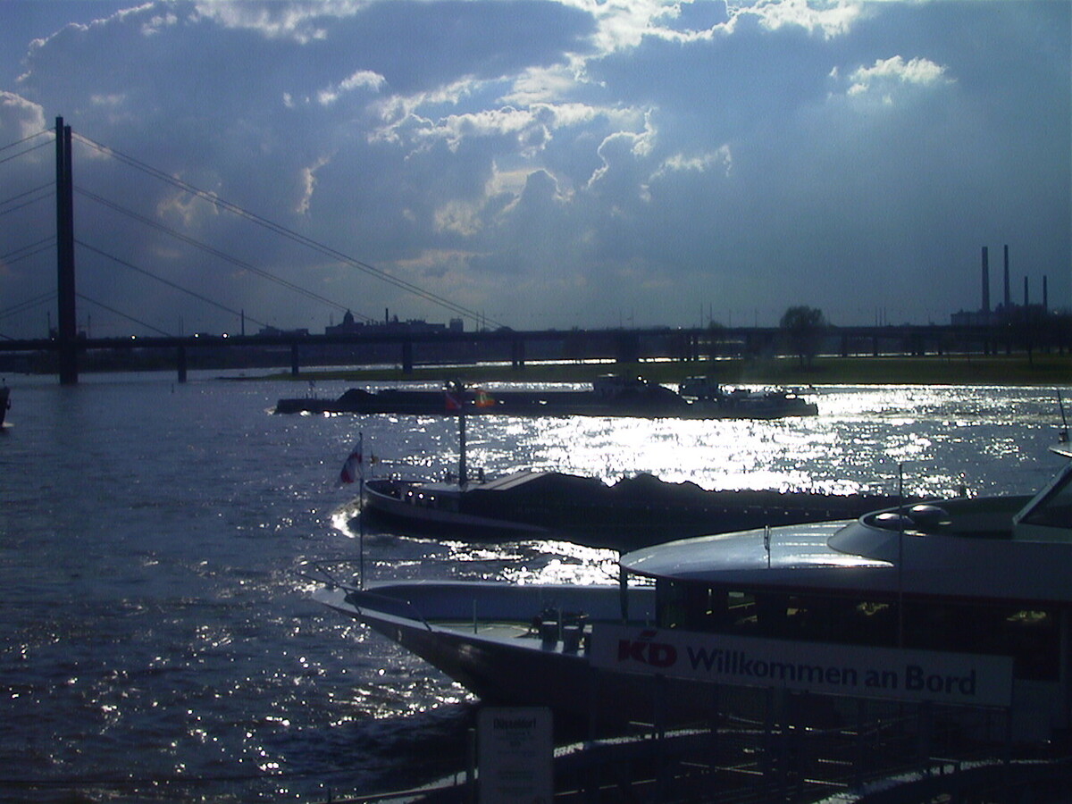 รูปถ่าย เยอรมนี(Germany) ดัสเซลดอร์ฟ(Dusseldorf) 2000-04 4