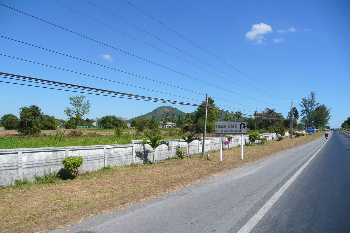 รูปถ่าย ไทย(Thailand) ถนนจากพัทยาไปเกาะเสม็ด(Pattaya to Ko Samet road) 2008-12 151