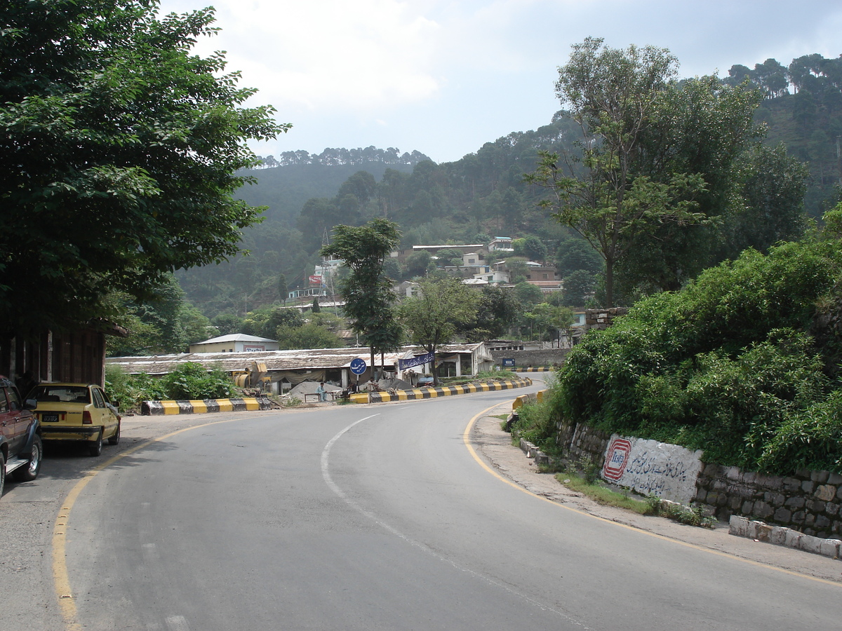 รูปถ่าย ปากีสถาน(Pakistan) ถนนจากอิสลามาบัดไปมัรรี(Islamabad to Murree road) 2006-08 43
