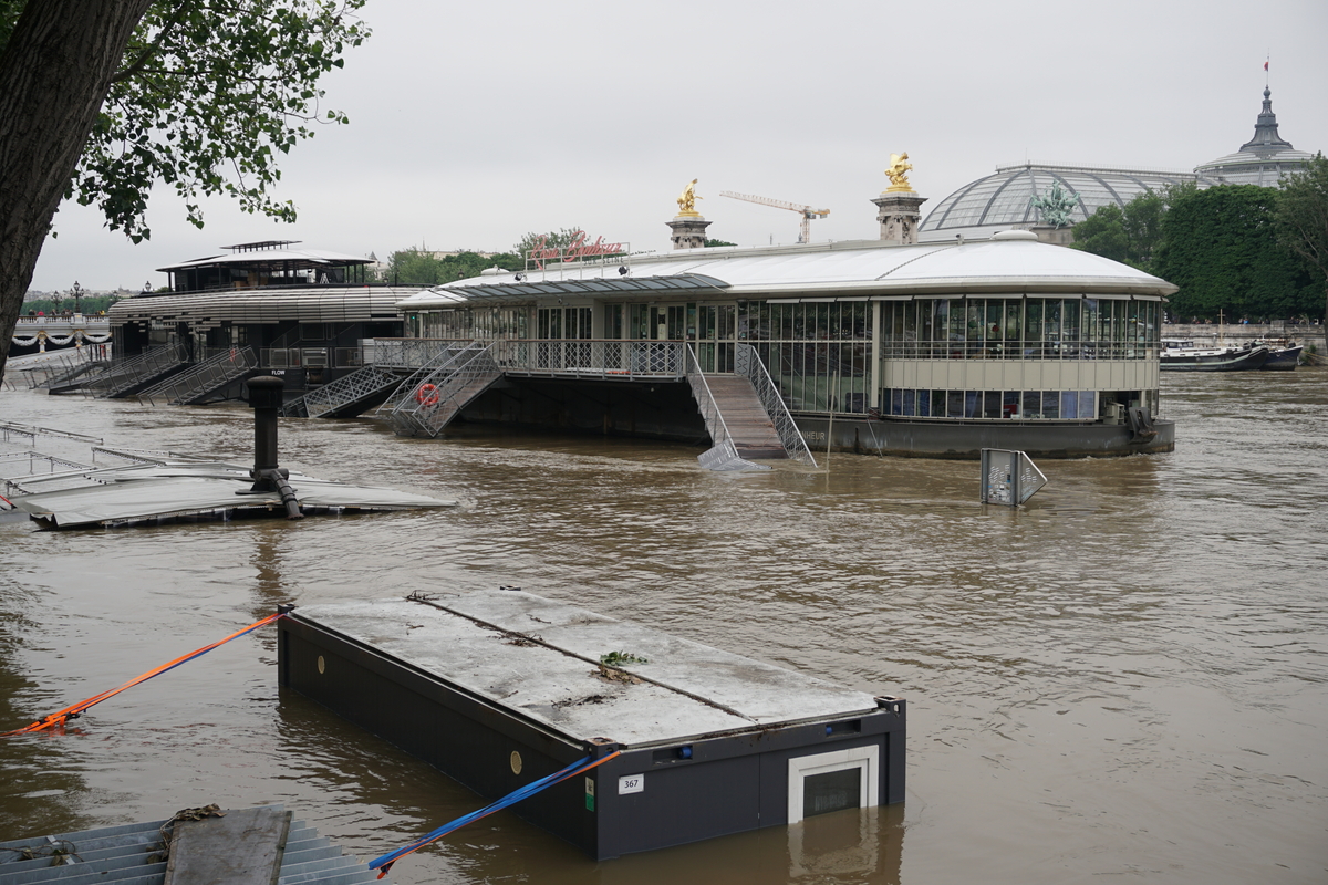 รูปถ่าย ฝรั่งเศส(France) ปารีส(Paris) แม่น้ำแซน(Seine river) 2016-06 75