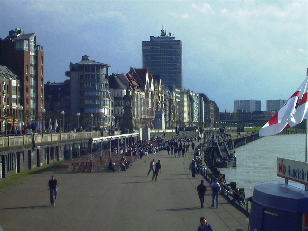รูปถ่าย เยอรมนี(Germany) ดัสเซลดอร์ฟ(Dusseldorf) 2000-04 1