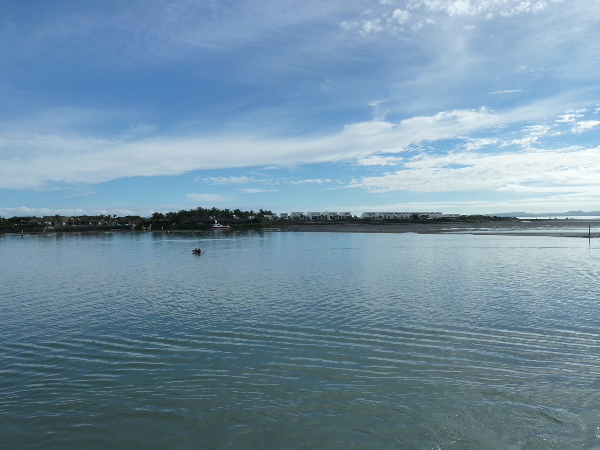 รูปถ่าย ฟิจิ(Fiji) ท่าเรือเดนาเรา(Port Denarau) 2010-05 93