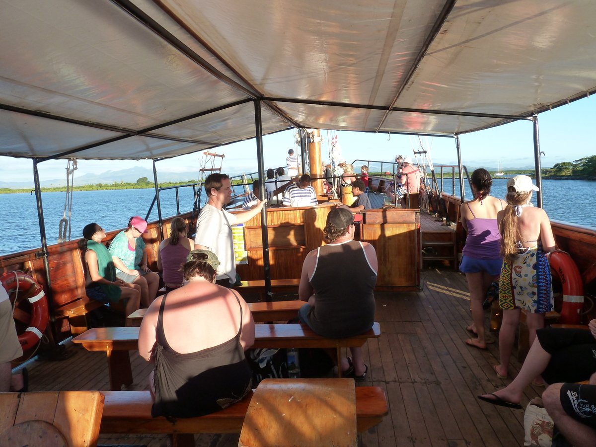 รูปถ่าย ฟิจิ(Fiji) ท่าเรือเดนาเรา(Port Denarau) 2010-05 50