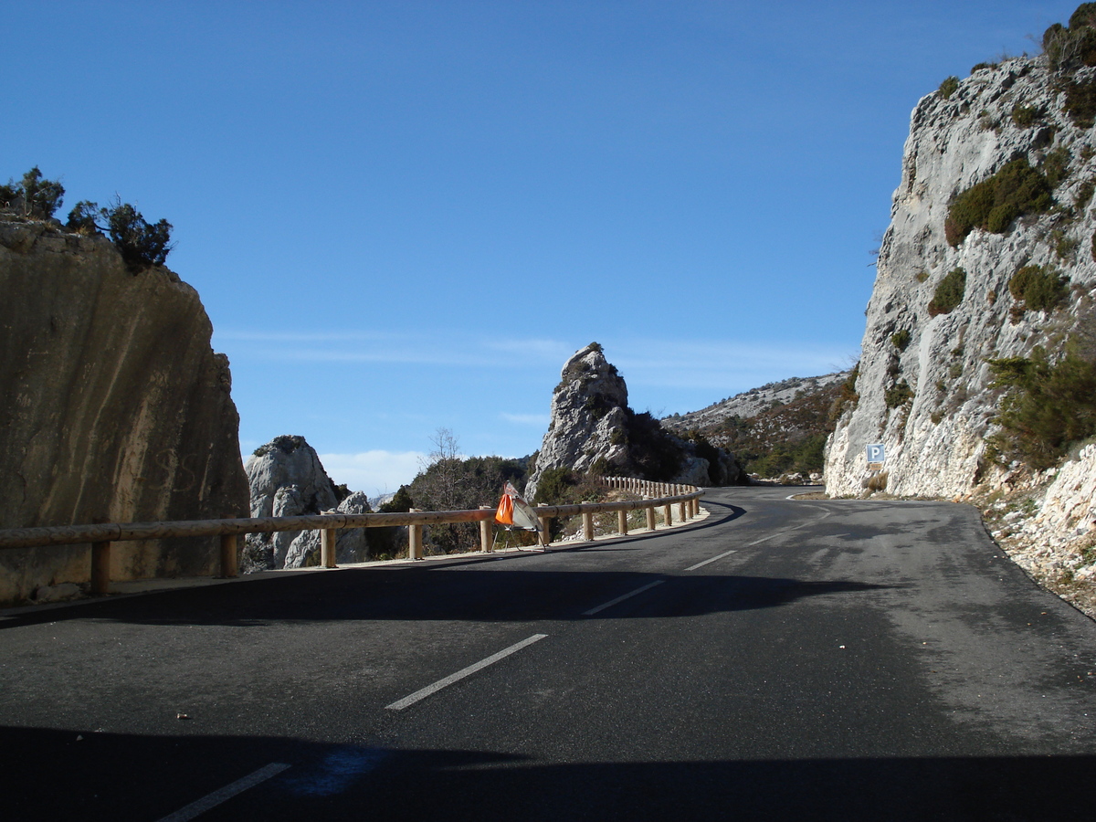 รูปถ่าย ฝรั่งเศส(France) ถนนจากกูร์เซกูลไปเกรโอลีแยร์-เล-เนจ(Coursegoule to Greolieres les neiges road) 2007-01 5