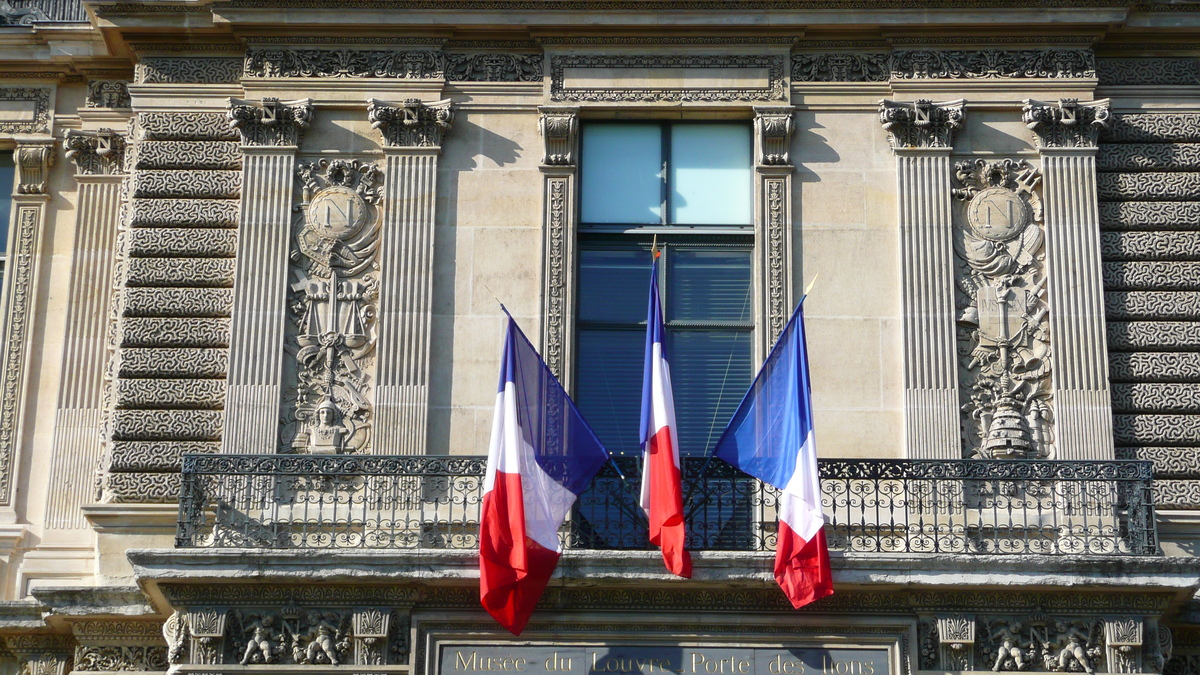 รูปถ่าย ฝรั่งเศส(France) ปารีส(Paris) ลูฟว์(Louvre) ด้านหน้าพระราชวังลูฟวร์ริมแม่น้ำ(Riverside facade of Louvre) 2007-07 50