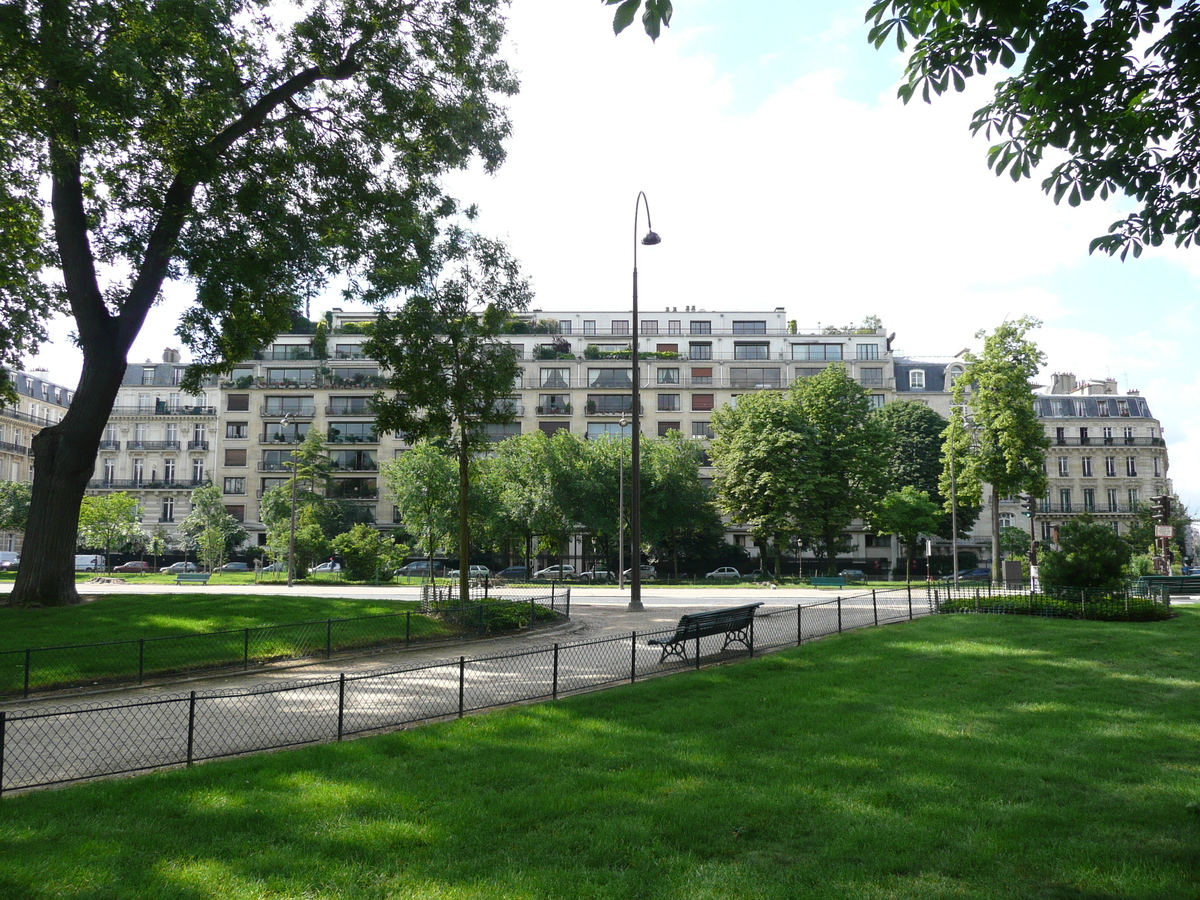 รูปถ่าย ฝรั่งเศส(France) ปารีส(Paris) ถนนฟอช(Avenue Foch) 2007-06 67
