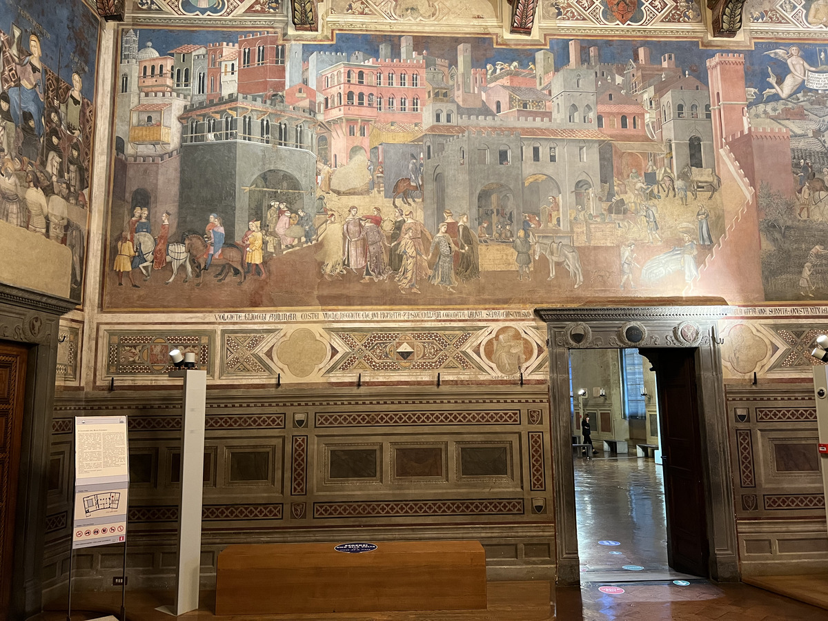รูปถ่าย อิตาลี(Italy) ซีเอน่า(Siena) วังปุบบลีโก(Palazzo Pubblico) 2021-09 101