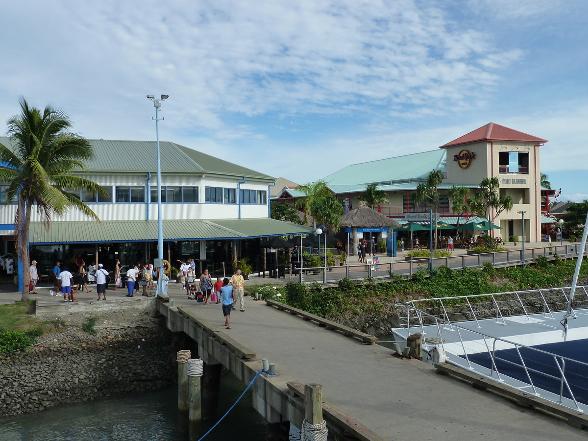 รูปถ่าย ฟิจิ(Fiji) ท่าเรือเดนาเรา(Port Denarau) 2010-05 71
