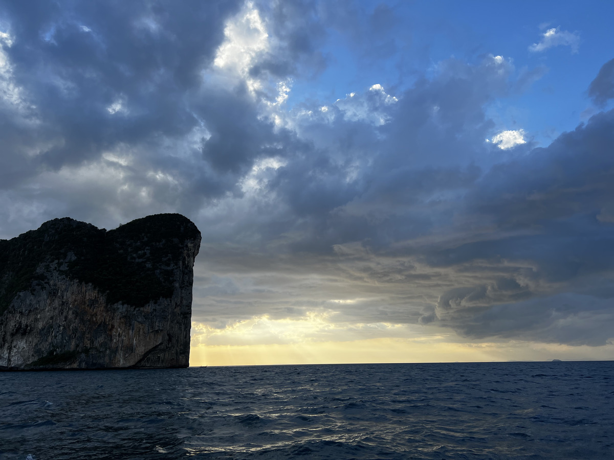รูปถ่าย ไทย(Thailand) เกาะพีพีเล(Ko Phi Phi Ley) 2021-12 36