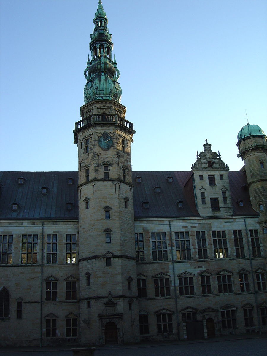 รูปถ่าย เดนมาร์ก(Denmark) เฮลซิงกอร์(Helsingor) 2004-02 22