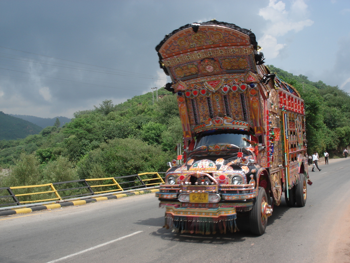 รูปถ่าย ปากีสถาน(Pakistan) ถนนจากอิสลามาบัดไปมัรรี(Islamabad to Murree road) 2006-08 74