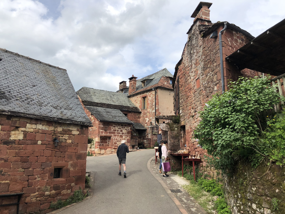 รูปถ่าย ฝรั่งเศส(France) กอลงฌ์-ลา-รูฌ(Collonges la Rouge) 2018-04 64