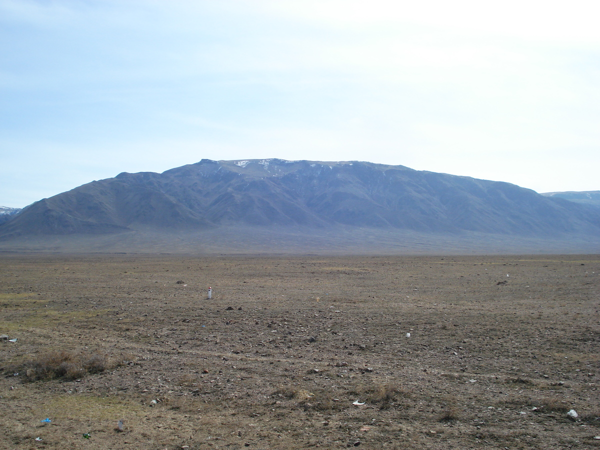 รูปถ่าย คาซัคสถาน(Kazakhstan) ถนนจากอัลมาตีไปหุบผาชารึน(Almaty to Charyn Canyon road) 2007-03 92