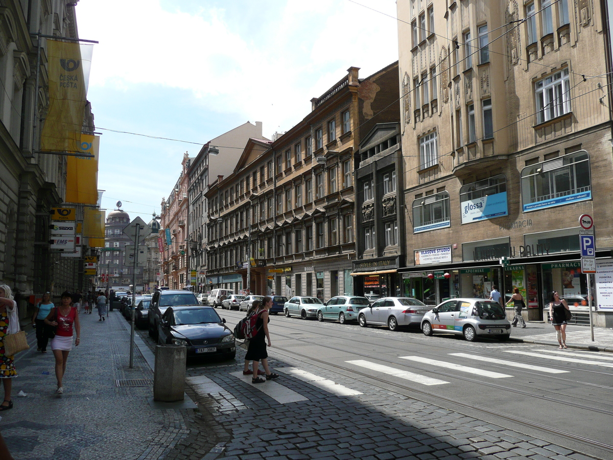 รูปถ่าย สาธารณรัฐเช็ก(Czech Republic) ปราก(Prague) จินดริสสกา(Jindrisska) 2007-07 0
