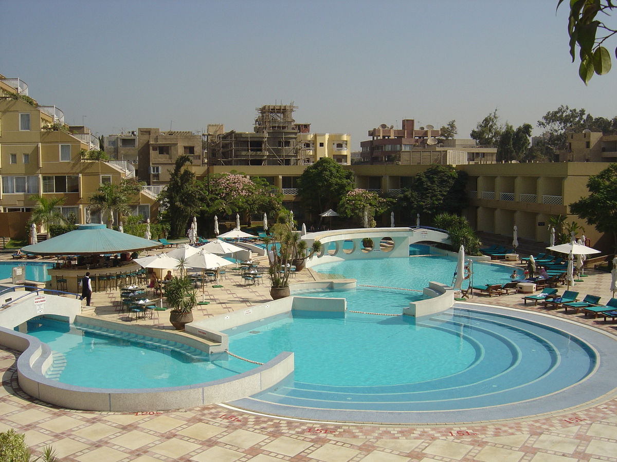 รูปถ่าย อียิปต์(Egypt) กีซ่า(Giza) โรงแรมเลอเมอริเดียน พีระมิดส์(Le Meridien Pyramids) 2004-09 10