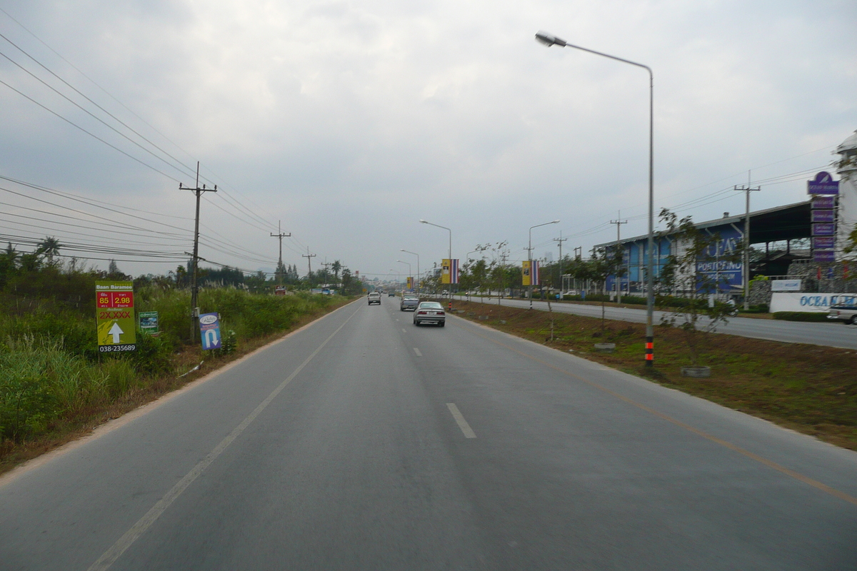 รูปถ่าย ไทย(Thailand) ชลบุรี(Chonburi) ถนนสุขุมวิท(Sukhumvit road) 2008-01 70