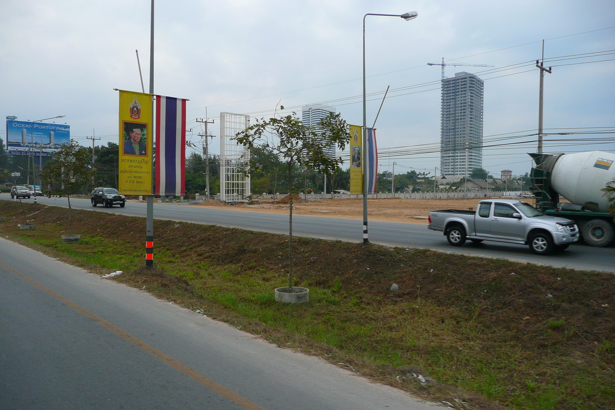 รูปถ่าย ไทย(Thailand) ชลบุรี(Chonburi) ถนนสุขุมวิท(Sukhumvit road) 2008-01 82