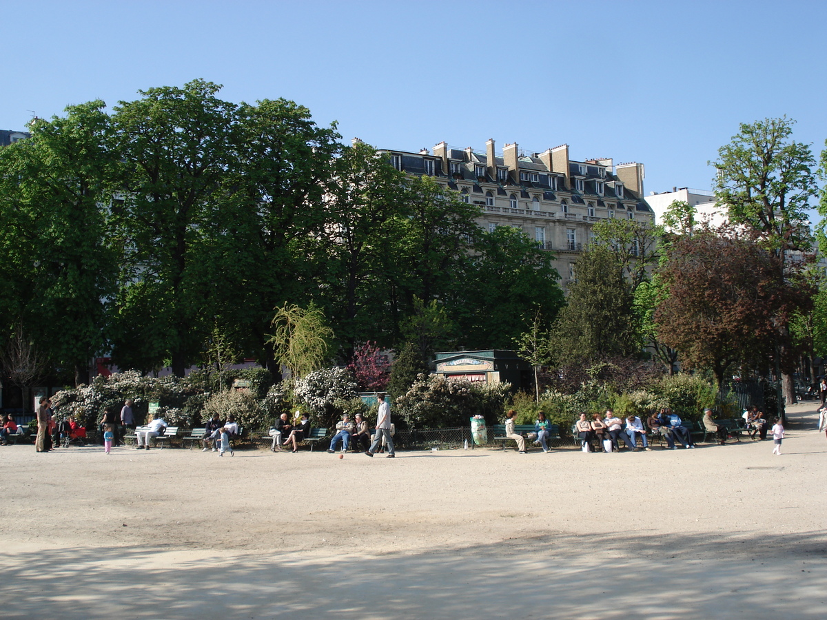รูปถ่าย ฝรั่งเศส(France) ปารีส(Paris) ช็องเซลีเซ(Champs Elysees) 2006-04 2