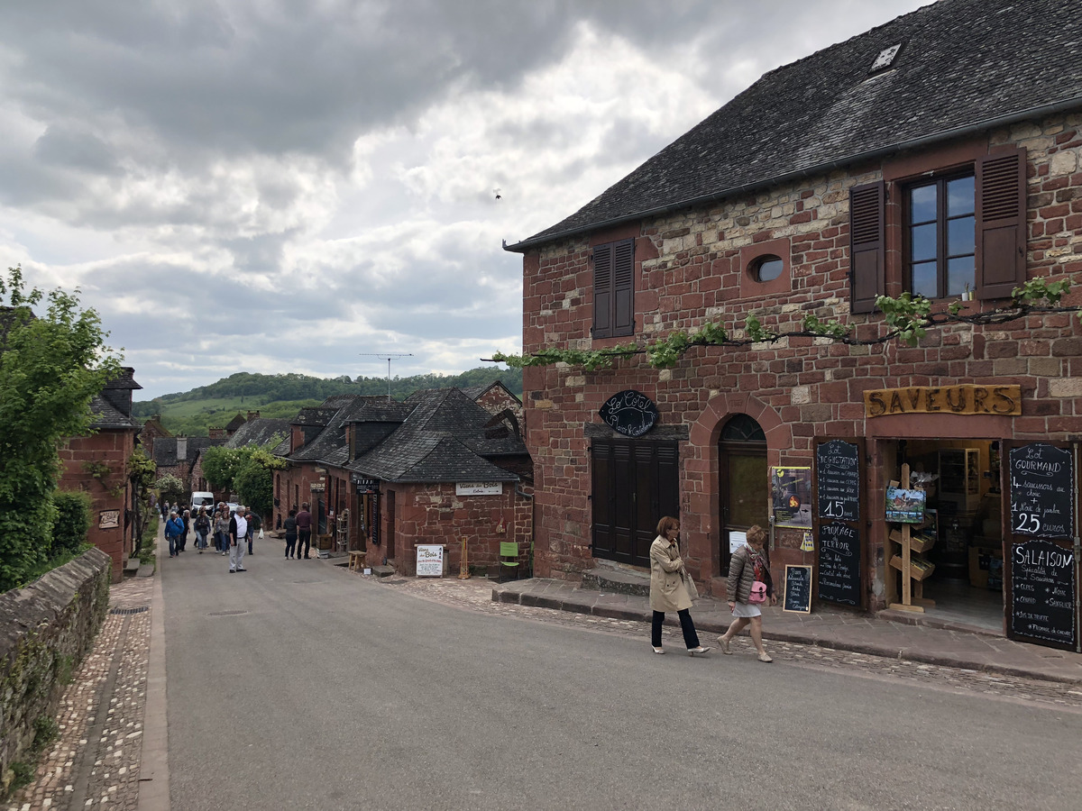 รูปถ่าย ฝรั่งเศส(France) กอลงฌ์-ลา-รูฌ(Collonges la Rouge) 2018-04 124