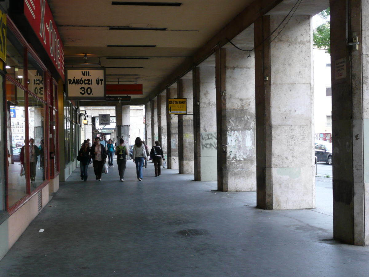 รูปถ่าย ฮังการี(Hungary) บูดาเปสต์(Budapest) ใจกลางบูดาเปสต์(Central Budapest) 2007-06 139