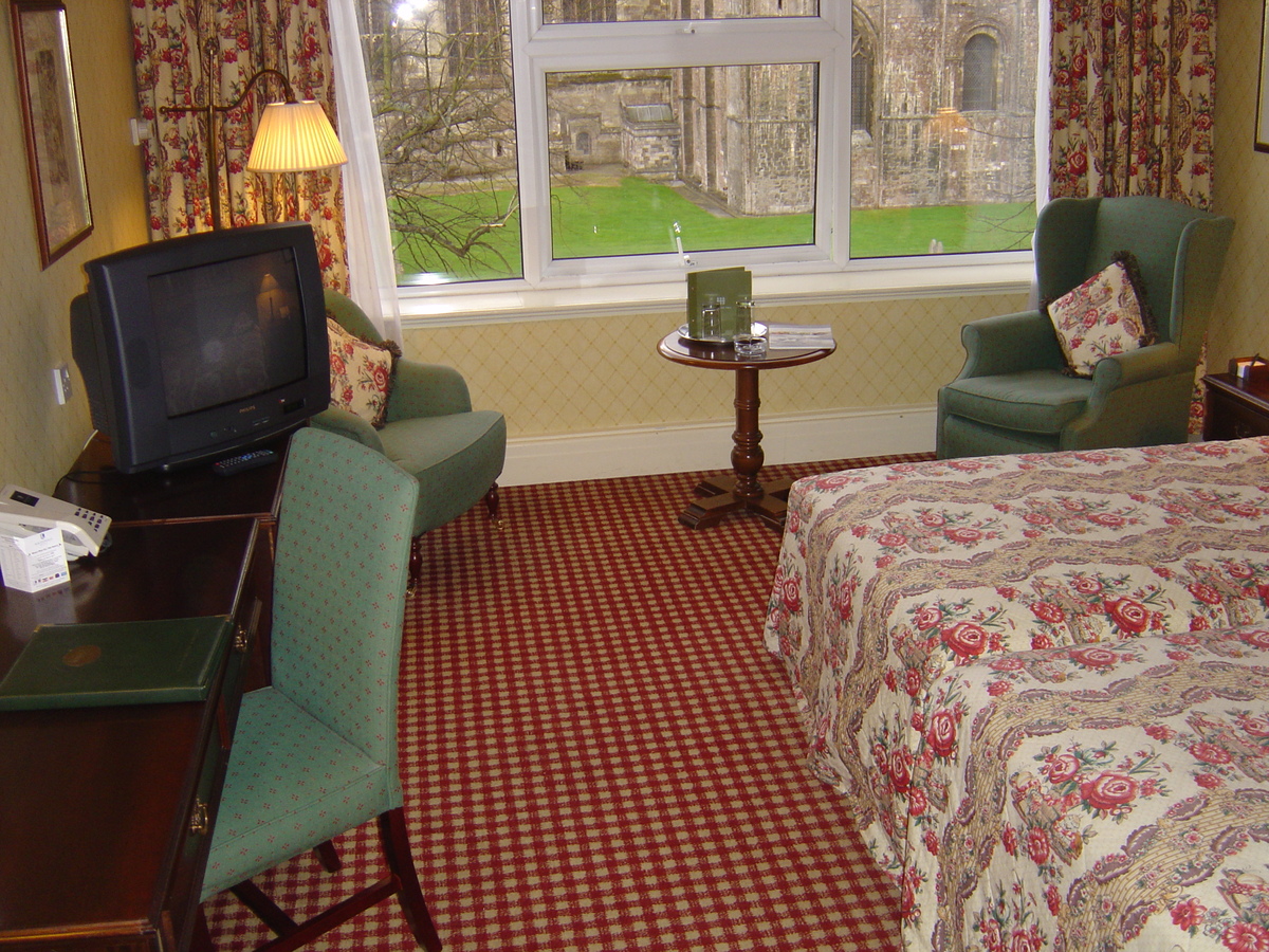 รูปถ่าย อังกฤษ(United Kingdom) วินเชสเตอร์(Winchester) โรงแรม(Wessex Hotel) 2005-04 0