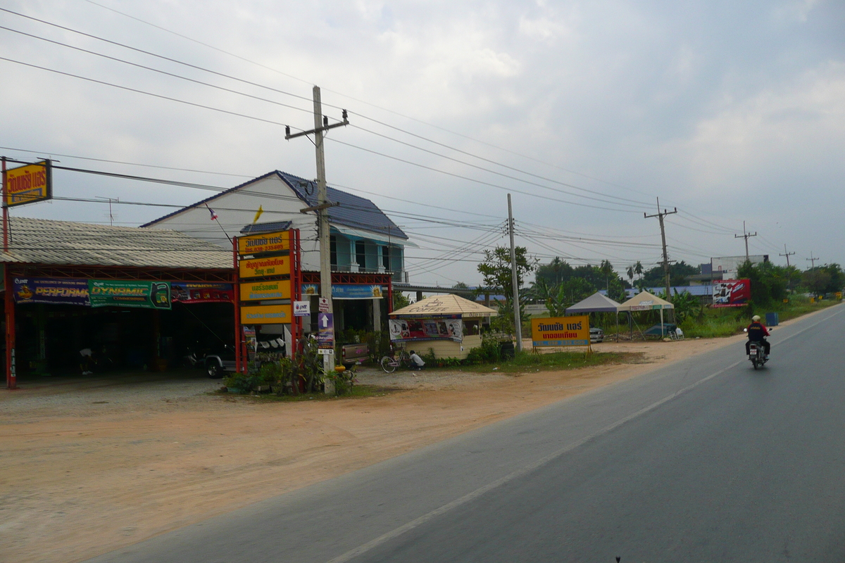 รูปถ่าย ไทย(Thailand) ชลบุรี(Chonburi) ถนนสุขุมวิท(Sukhumvit road) 2008-01 85