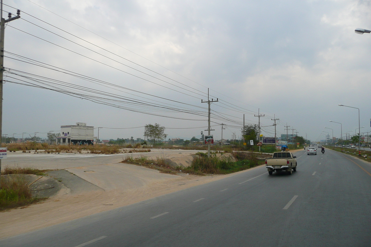 รูปถ่าย ไทย(Thailand) ชลบุรี(Chonburi) ถนนสุขุมวิท(Sukhumvit road) 2008-01 95