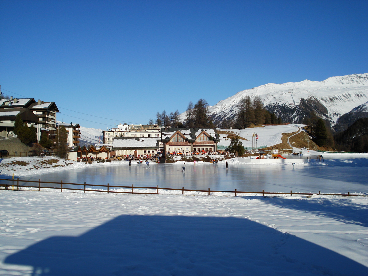 รูปถ่าย สวิสเซอร์แลนด์(Switzerland) เซนต์มอริตซ์(St Moritz) 2007-01 108