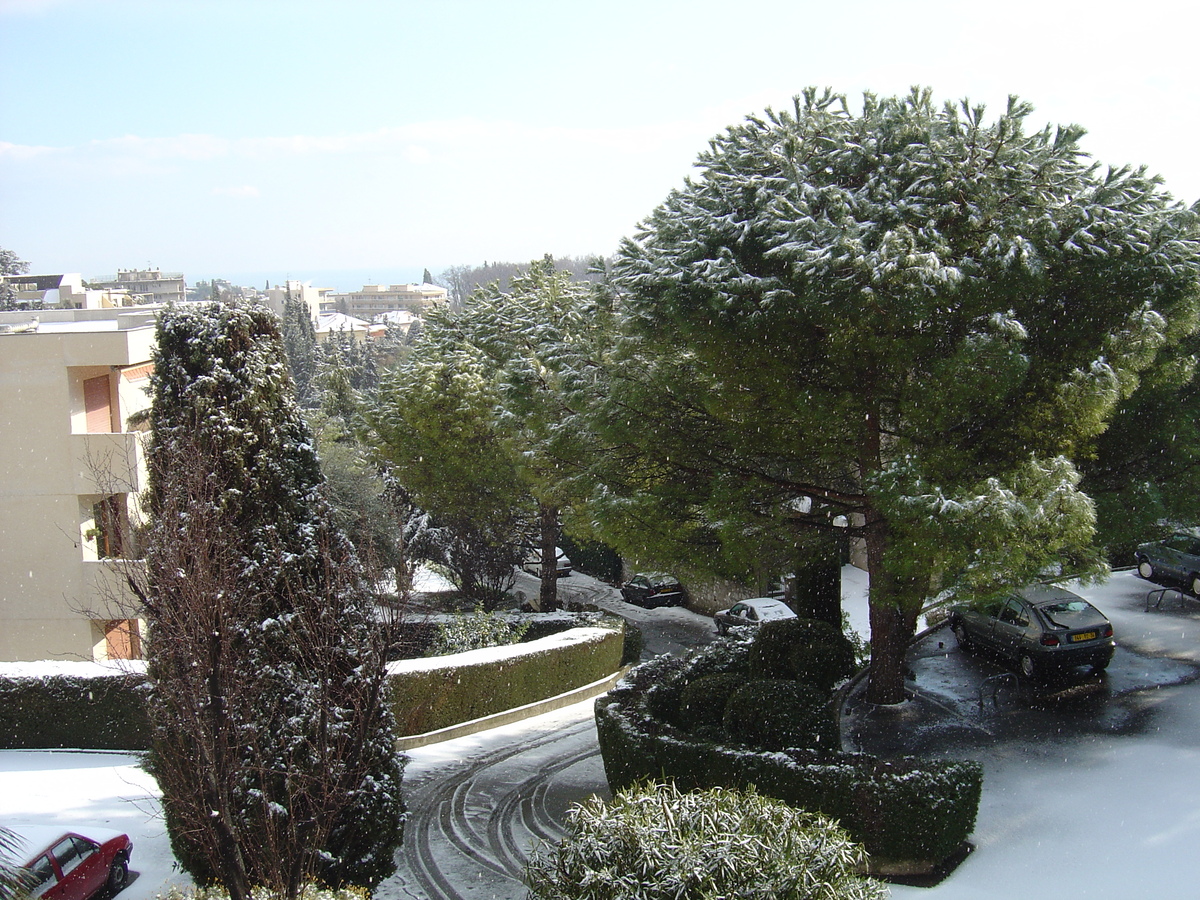 รูปถ่าย ฝรั่งเศส(France) วังซ์(Vence) 2005-02 29