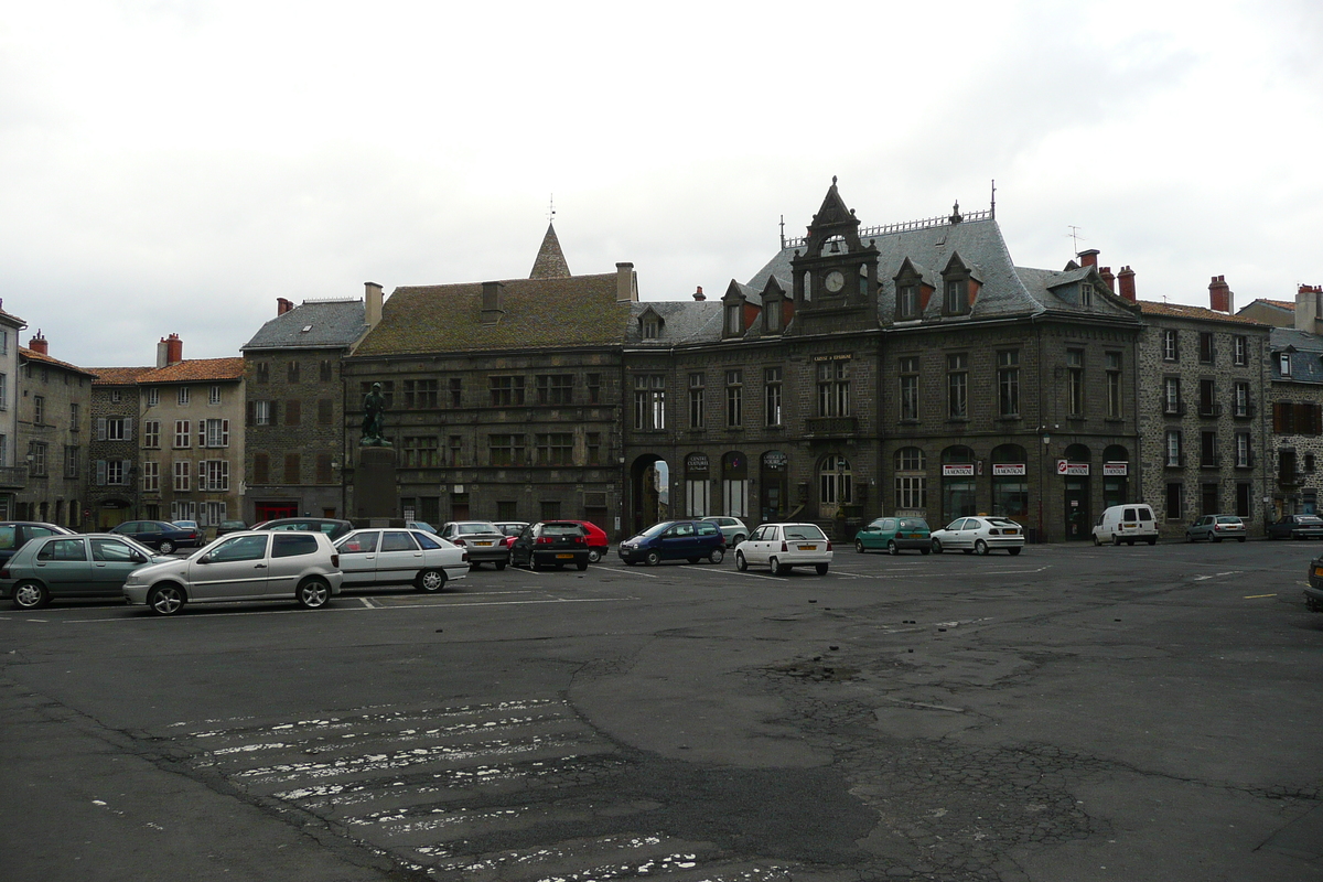 รูปถ่าย ฝรั่งเศส(France) แซ็งฟลูร์(Saint Flour) 2008-04 10