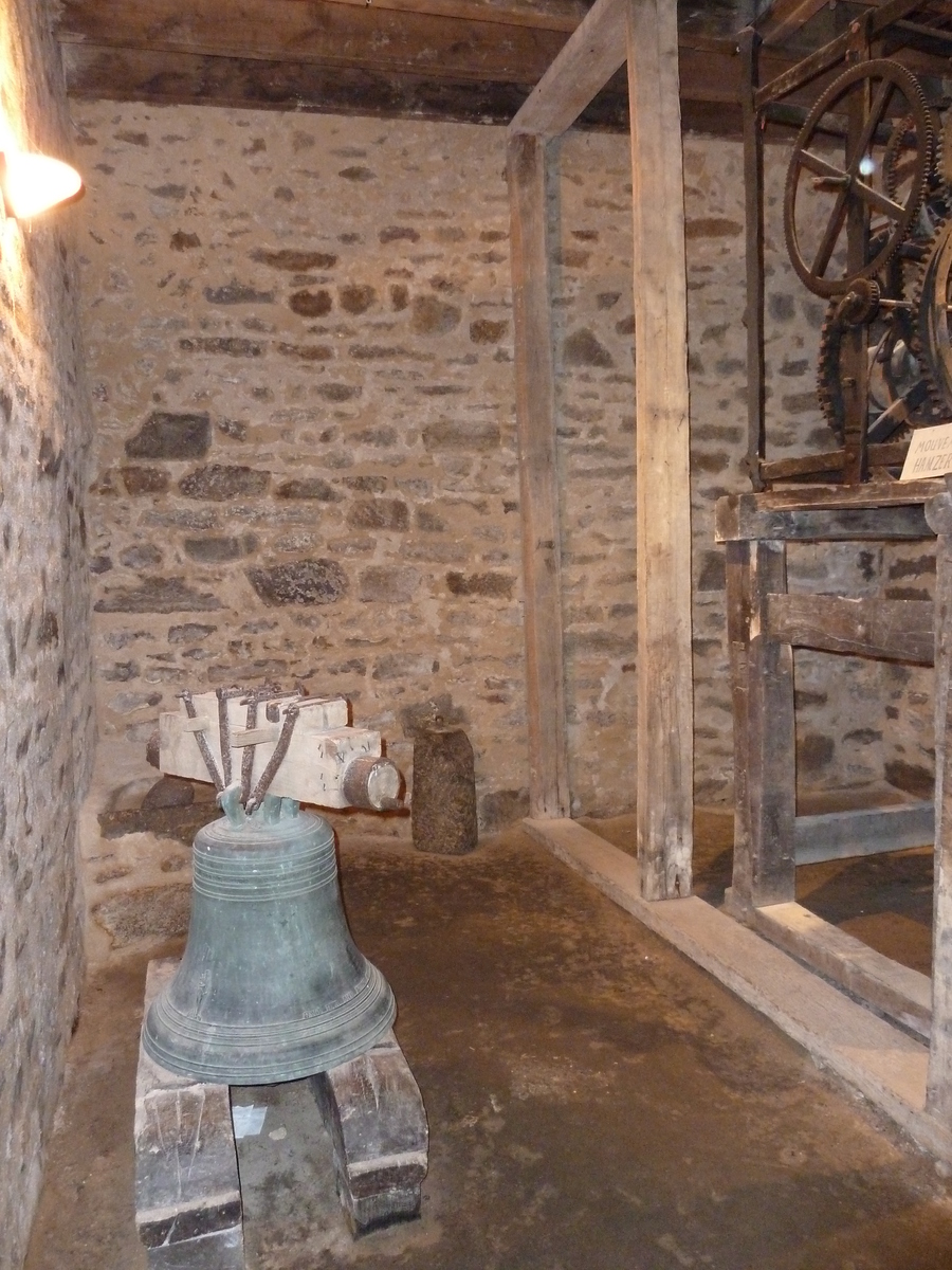 รูปถ่าย ฝรั่งเศส(France) ดีน็อง(Dinan) หอนาฬิกาดีน็อง(Dinan clock tower) 2010-04 0