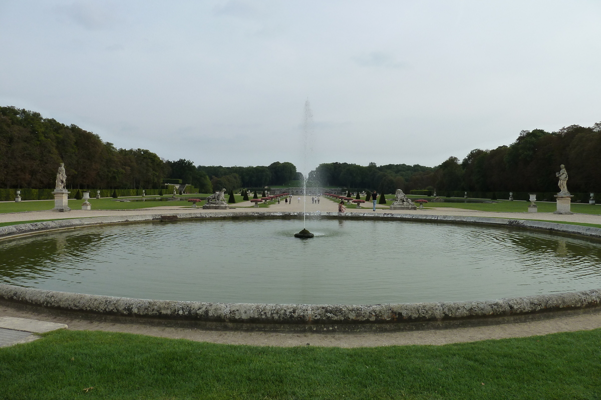 รูปถ่าย ฝรั่งเศส(France) ปราสาทโว-เลอ-วีกงต์(Vaux Le Vicomte Castle) สวนปราสาทโว-เลอ-วีกงต์(Vaux Le Vicomte Gardens) 2010-09 17