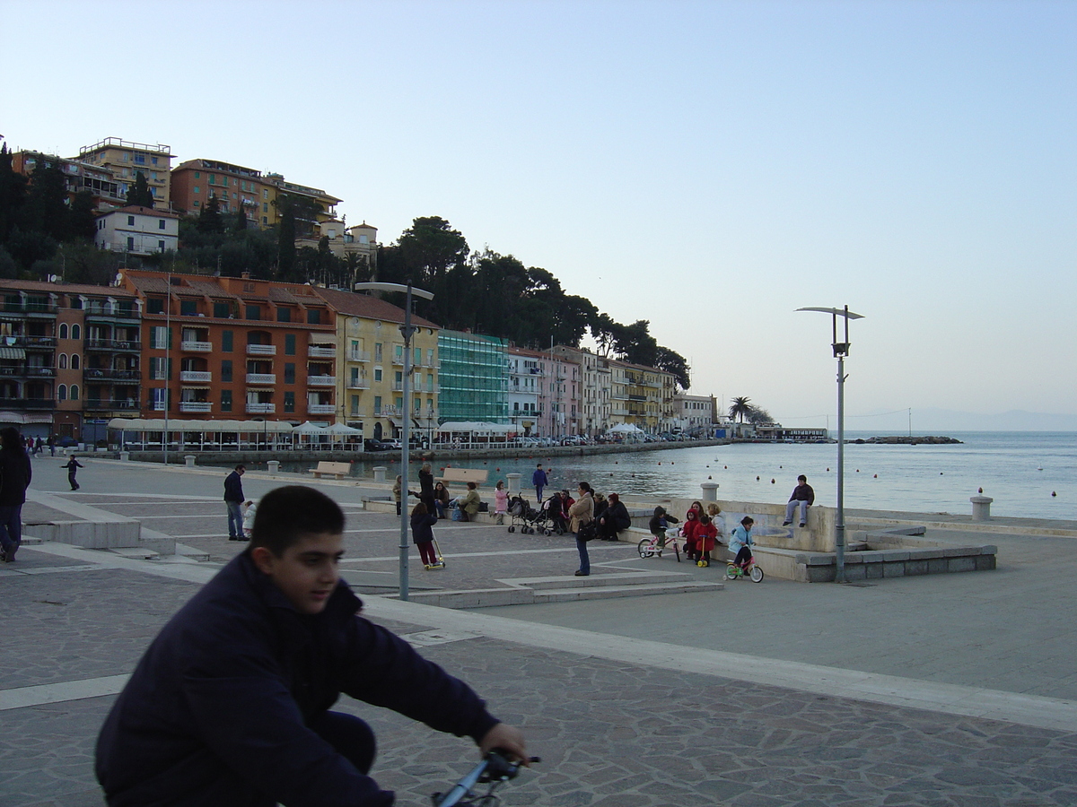 รูปถ่าย อิตาลี(Italy) ปอร์โตซานโต สเตฟาโน(Porto Santo Stefano) 2004-03 4
