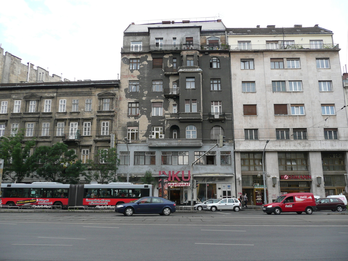 รูปถ่าย ฮังการี(Hungary) บูดาเปสต์(Budapest) ใจกลางบูดาเปสต์(Central Budapest) 2007-06 114
