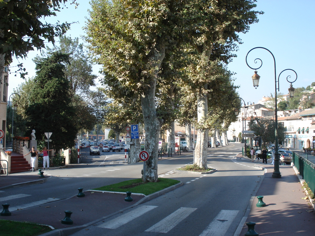 รูปถ่าย ฝรั่งเศส(France) วีลเนิฟ-ลูแบ(Villeneuve Loubet) 2006-10 29